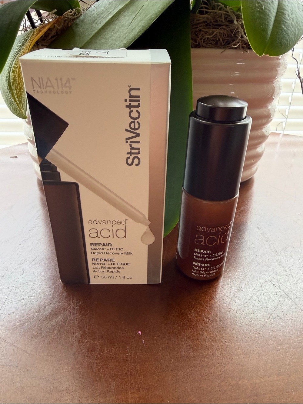 StriVectin Advanced Acid Repair Rapid Recovery Milk - Brown and Black Packaging